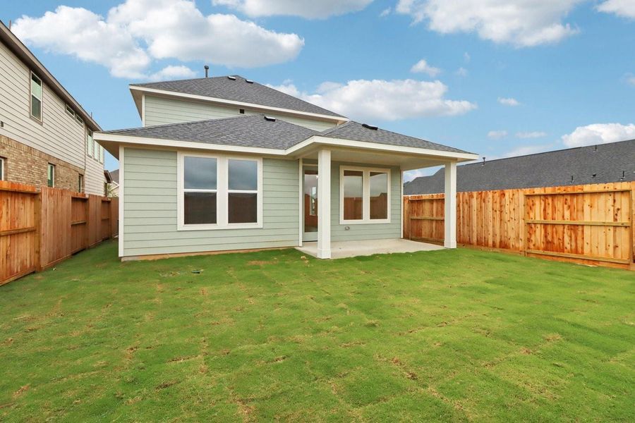 21514 Berry Crest Ln Patio