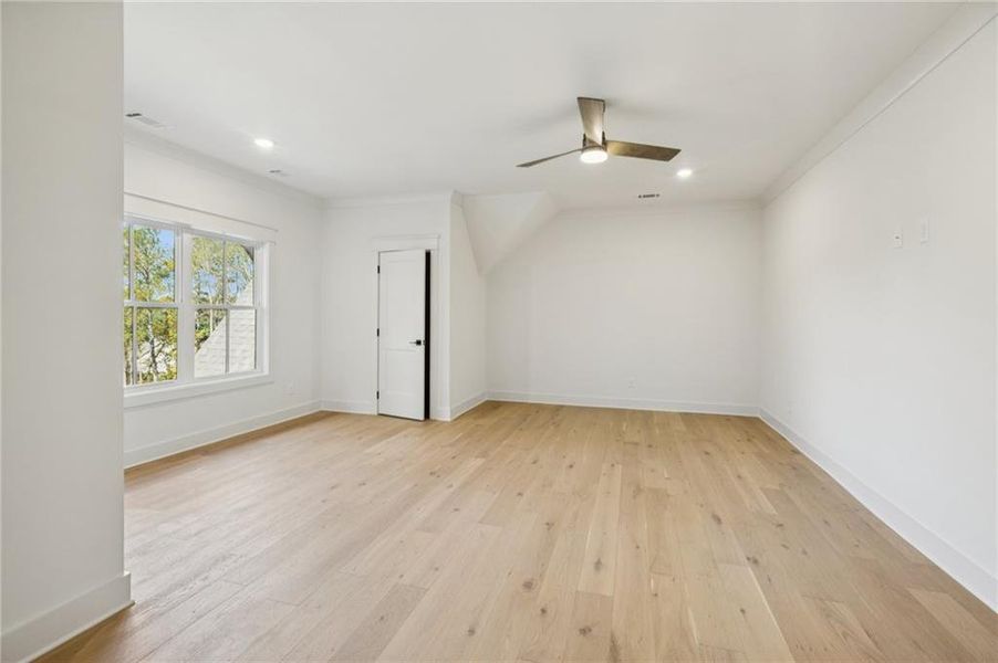 Spacious, unfurnished interior of a new home in , Cumming (Image 16).