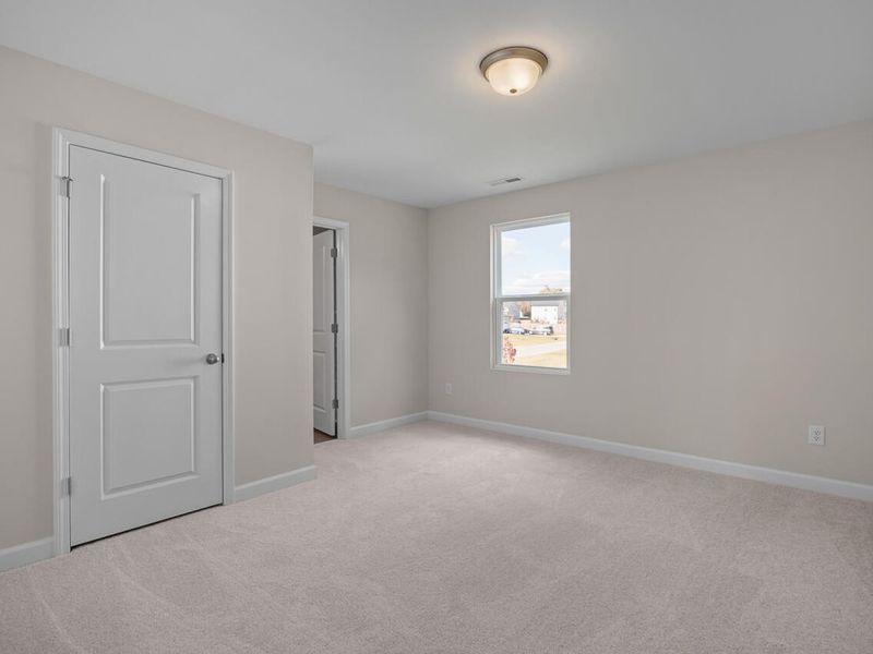 Spacious, unfurnished interior of a new home in Wellers Knoll, Lillington (Image 22).