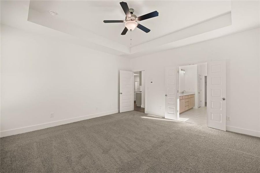 Spacious, unfurnished interior of a new home in , Gainesville (Image 65).