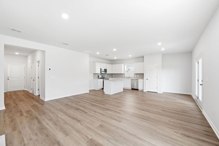 Spacious, unfurnished interior of a new home in Grand Arbor, Blythewood (Image 14). Spacious, unfurnished interior of a new home in Grand Arbor, Blythewood (Image 14).