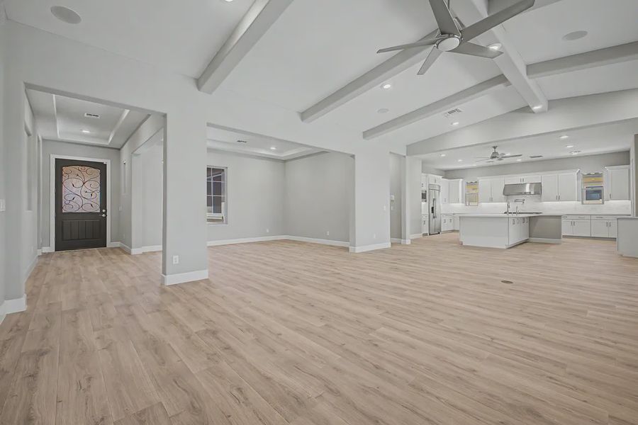 Spacious, unfurnished interior of a new home in Bellero Estates, Queen Creek (Image 18).