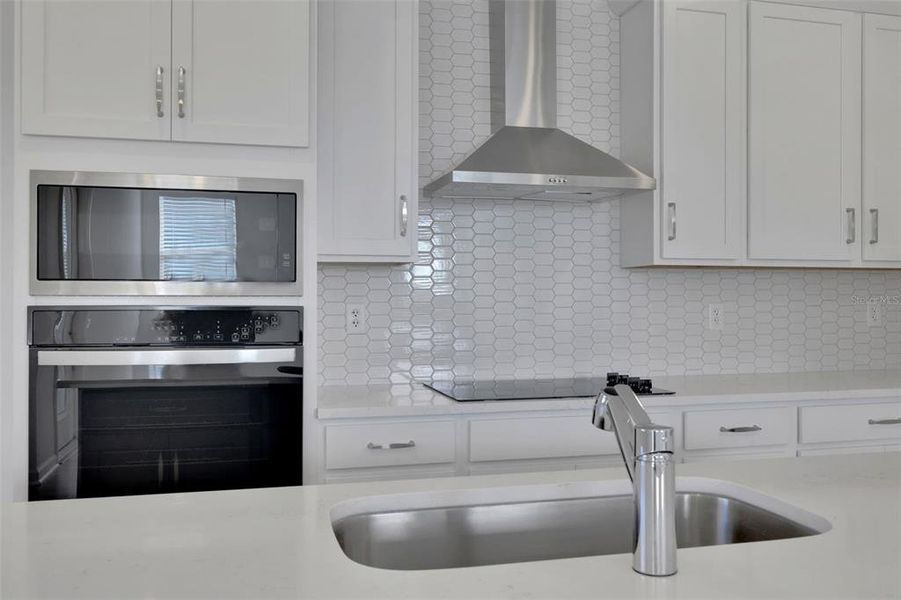 Close-up of interior finishes inside a home in Crossroads at Kelly Park, Apopka (Image 17).