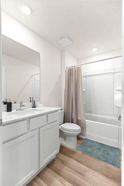 Furnished interior view inside a new home in , Wildwood (Image 31).