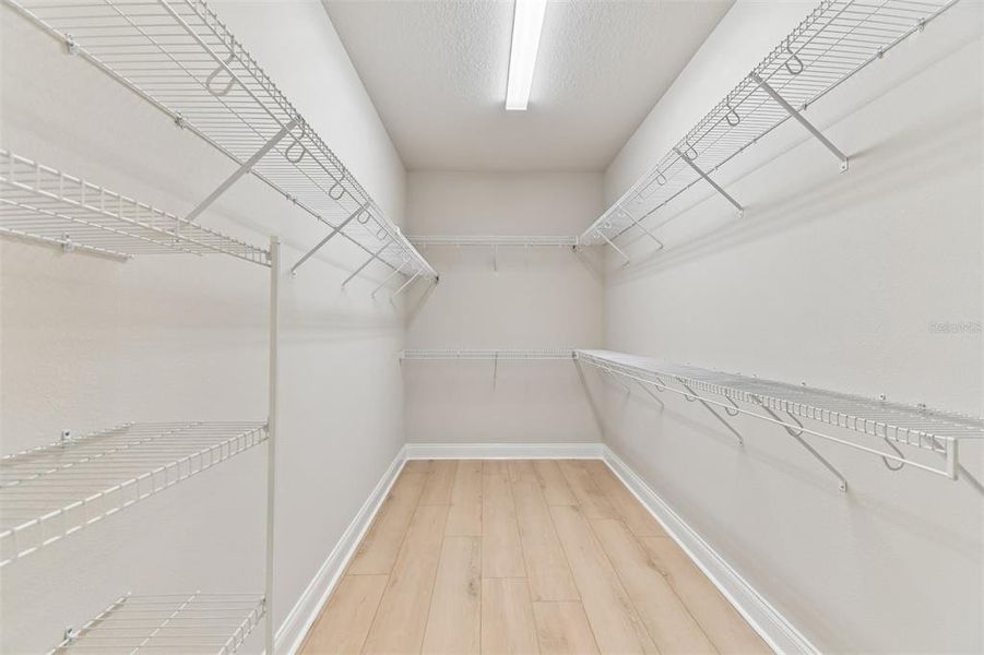 Spacious, unfurnished interior of a new home in Weslyn Park in Sunbridge 34', St. Cloud (Image 22).