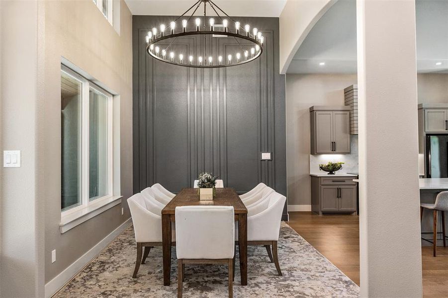 Dining table for 8 with chandelier