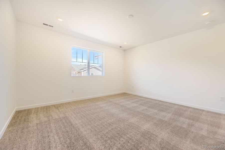 Spacious, unfurnished interior of a new home in , Thornton (Image 12).
