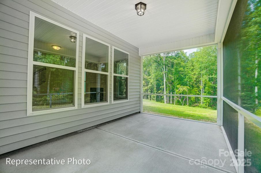 Exterior details and patio area of a home in Rone Creek, Waxhaw (Image 3).