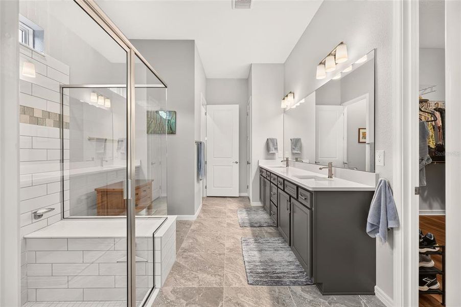 Furnished interior view inside a new home in , Ocala (Image 37).