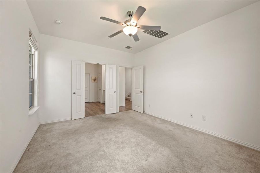 Spacious, unfurnished interior of a new home in Northpointe, Fort Worth (Image 34). Spacious, unfurnished interior of a new home in Northpointe, Fort Worth (Image 34).