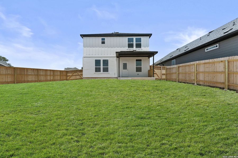 Exterior details and patio area of a home in Corley Farms, Boerne (Image 13).