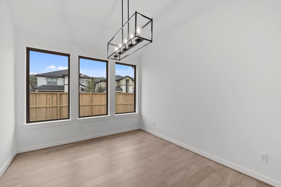 Spacious, unfurnished interior of a new home in Harvest Green - Final Opportunities, Richmond (Image 18).