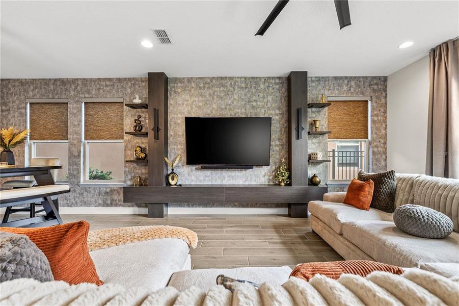 Furnished interior view inside a new home in , Winter Garden (Image 7).