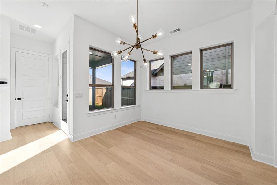Spacious, unfurnished interior of a new home in Mantua Point Gardens, Van Alstyne (Image 22). Spacious, unfurnished interior of a new home in Mantua Point Gardens, Van Alstyne (Image 22).