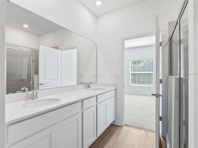 Furnished interior view inside a new home in Juliette Falls, Dunnellon (Image 15).