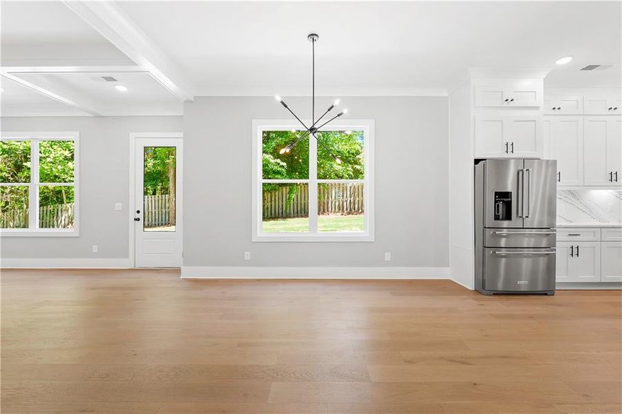 Spacious, unfurnished interior of a new home in , Brookhaven (Image 26).