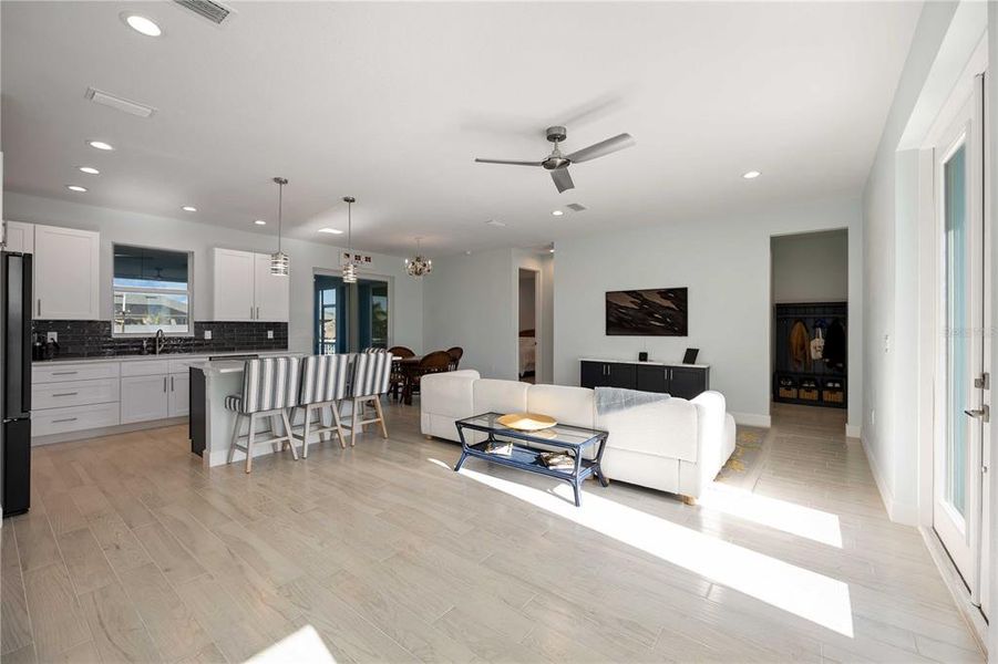 Furnished interior view inside a new home in , Port Charlotte (Image 11).