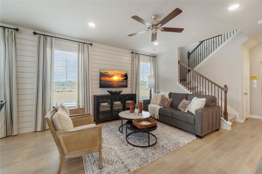Bowie Floor Plan Representative