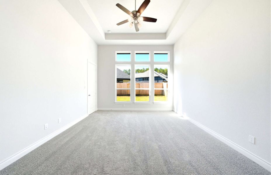 Spacious, unfurnished interior of a new home in The Highlands 55′, Porter (Image 35).