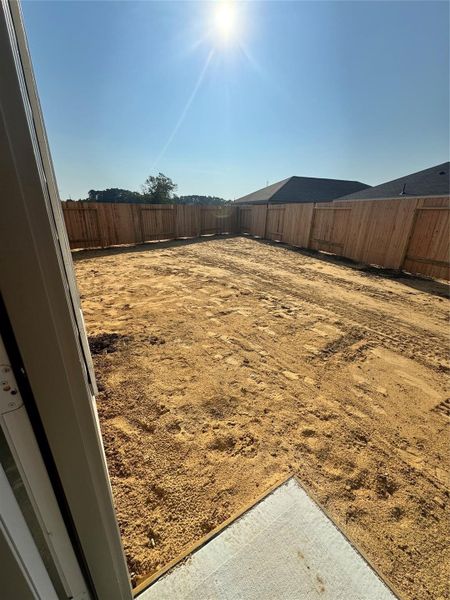 Larger backyard/Culdasac lot