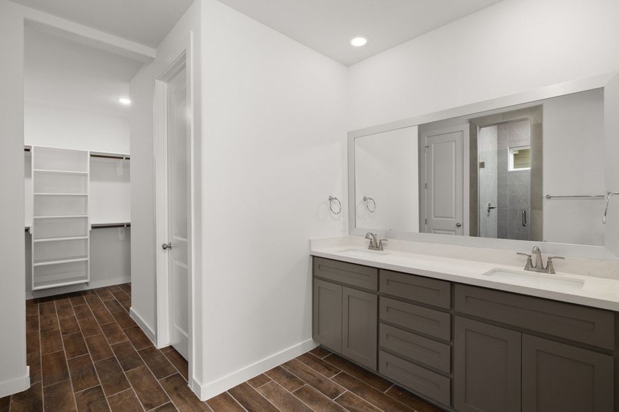 Furnished interior view inside a new home in Taylor Creek Village, Mcallen (Image 7). Furnished interior view inside a new home in Taylor Creek Village, Mcallen (Image 7).