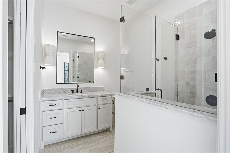 Furnished interior view inside a new home in , Fort Worth (Image 8).