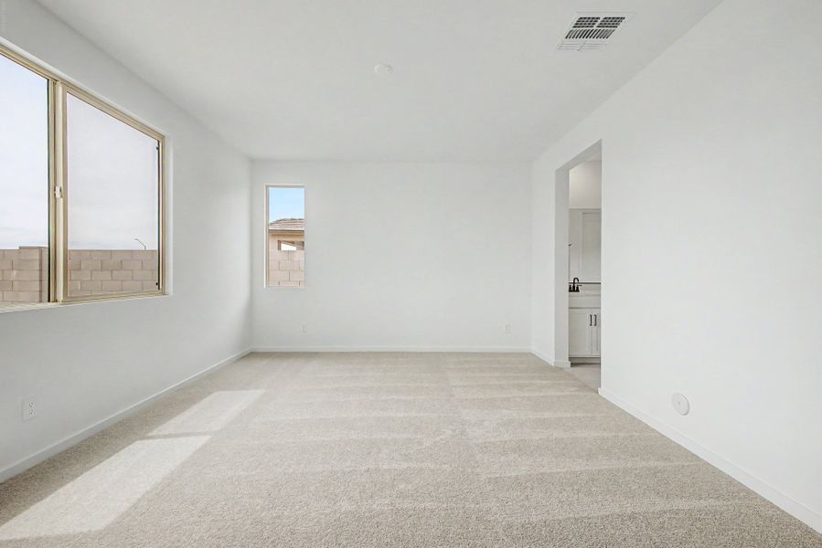 Spacious, unfurnished interior of a new home in Mason Ranch II, Surprise (Image 9).