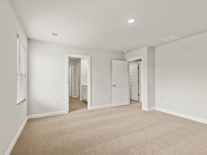 Welcome to the Lennon floorplan at The Farm at Wells Creek - Heritage Collection.