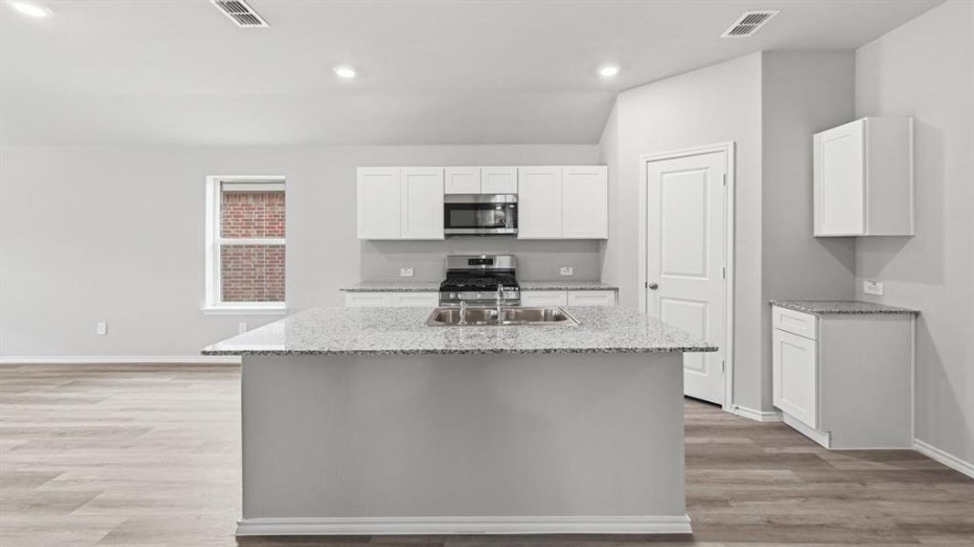 Furnished interior view inside a new home in Hickory Grove, Krum (Image 9).