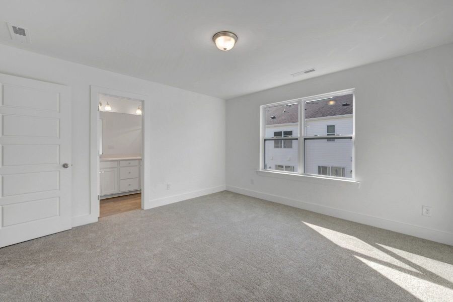 Spacious, unfurnished interior of a new home in Powell, Angier (Image 13).