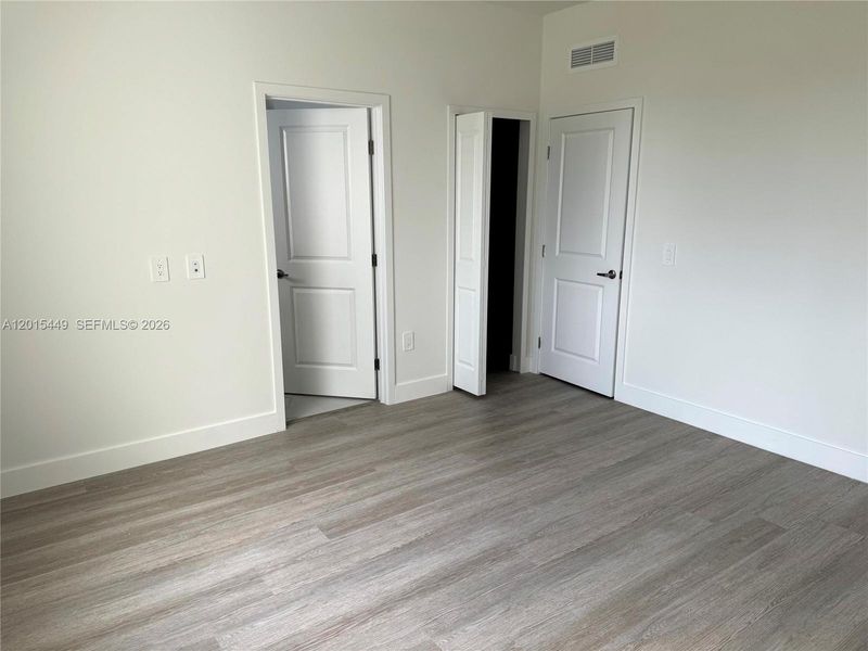 Spacious, unfurnished interior of a new home in , Homestead (Image 21).
