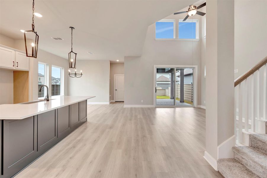 Furnished interior view inside a new home in Pomona 40' Homesites, Manvel (Image 15). Furnished interior view inside a new home in Pomona 40' Homesites, Manvel (Image 15).