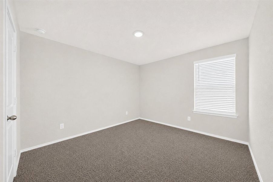 Spacious, unfurnished interior of a new home in Rockbridge, Huntsville (Image 19). Spacious, unfurnished interior of a new home in Rockbridge, Huntsville (Image 19).
