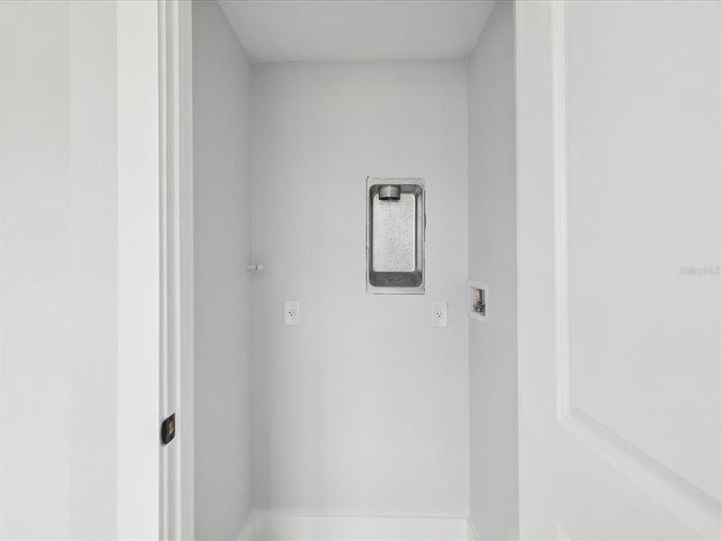 Spacious, unfurnished interior of a new home in , New Port Richey (Image 26).