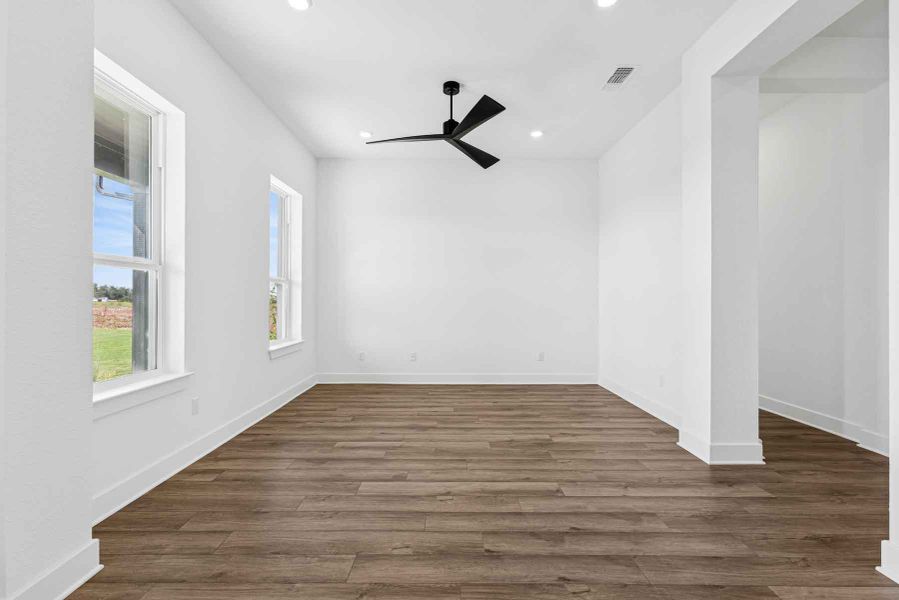 The Aldenridge - Study The Aldenridge - Study