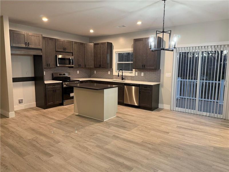 Furnished interior view inside a new home in , Hartwell (Image 8).