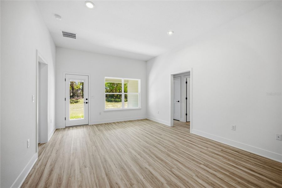 Spacious, unfurnished interior of a new home in Country Way South, Newberry (Image 17). Spacious, unfurnished interior of a new home in Country Way South, Newberry (Image 17).