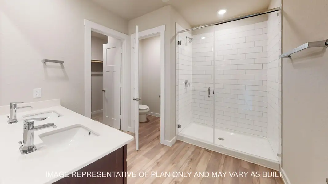 Furnished interior view inside a new home in Turnbo Ranch, Killeen (Image 11).