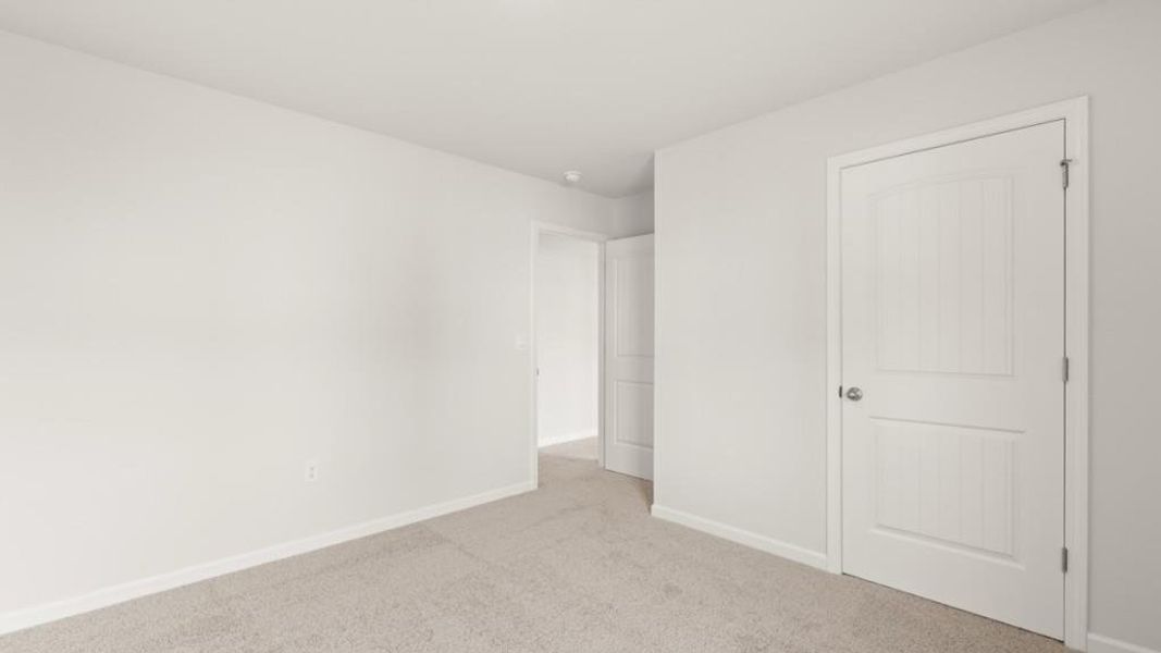 Spacious, unfurnished interior of a new home in Liberty Crossing, Braselton (Image 22).