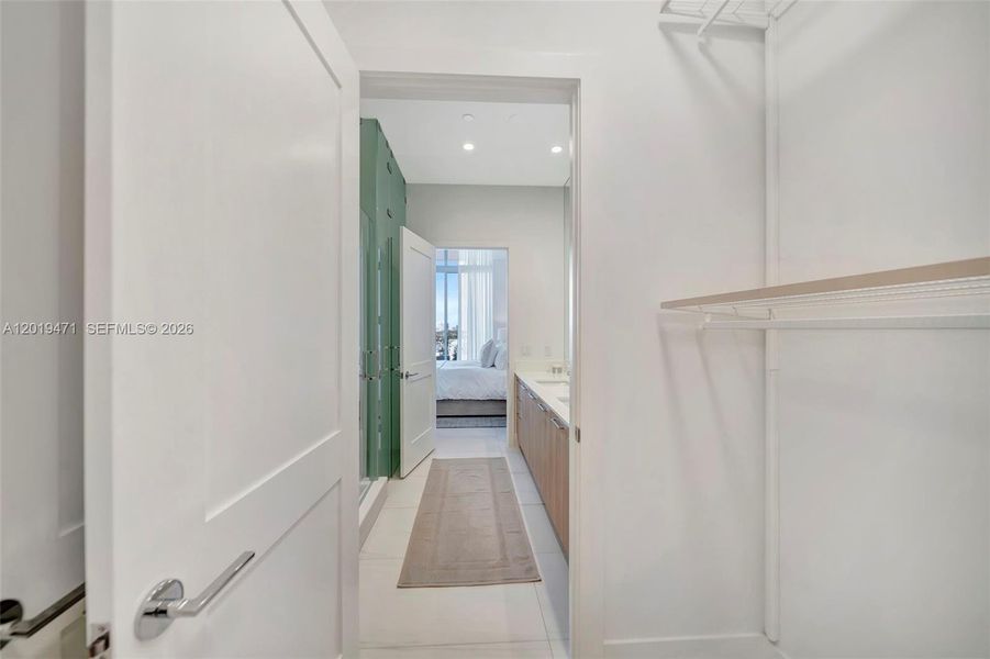 Furnished interior view inside a new home in , Fort Lauderdale (Image 31).