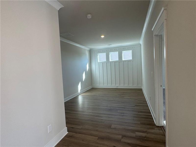 Spacious, unfurnished interior of a new home in Rosewood Lake Preserve, Hoschton (Image 27).