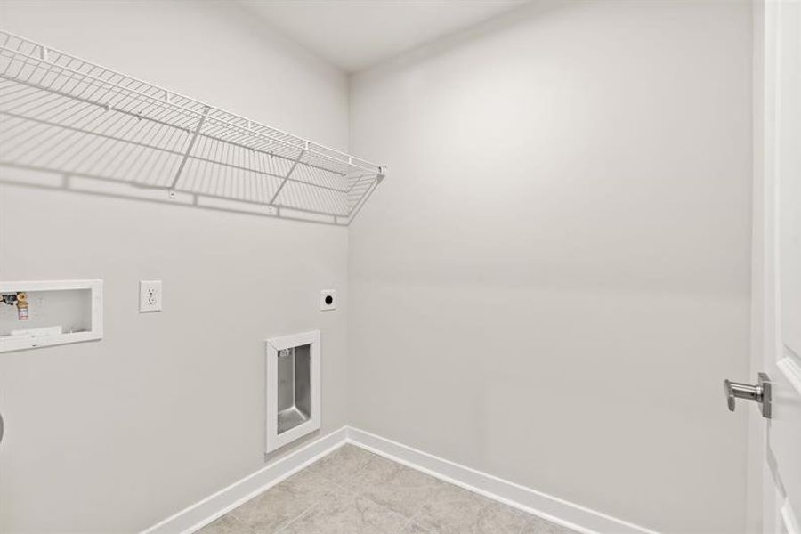 Spacious, unfurnished interior of a new home in Lakes at Riverbend, Navassa (Image 19).