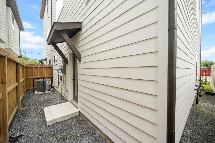 Exterior details and patio area of a home in , Houston (Image 4).