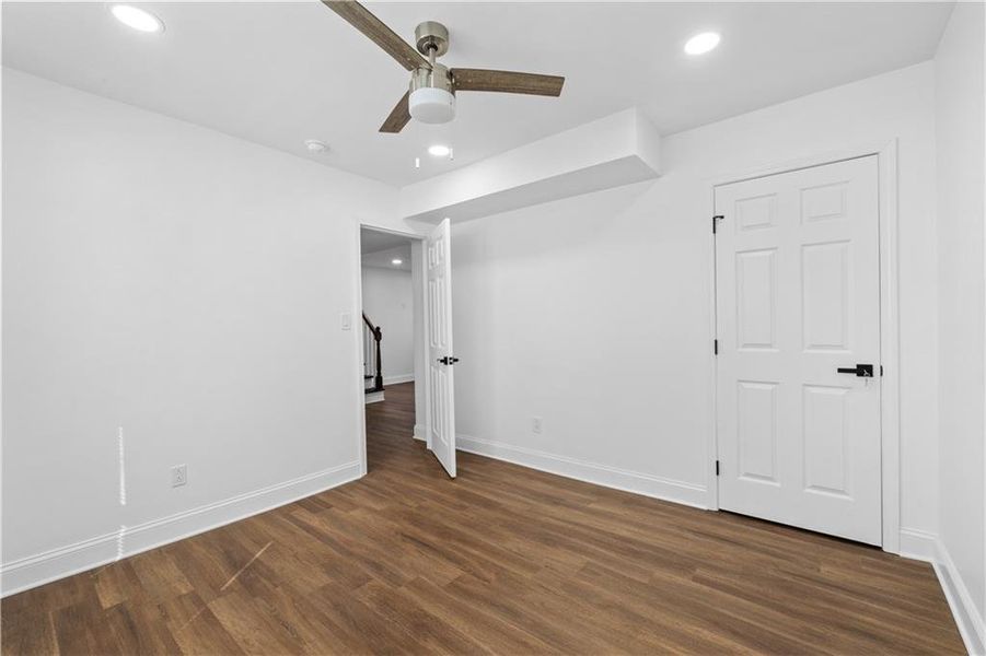 Spacious, unfurnished interior of a new home in , East Point (Image 20).