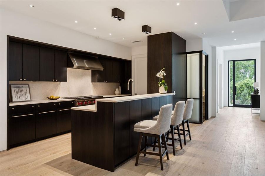 Furnished interior view inside a new home in , Dallas (Image 8).