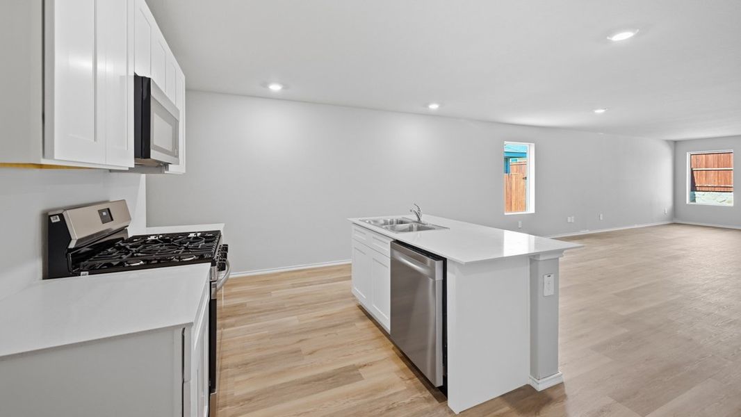 Representative furnished interior of a home built from the Estero by D.R. Horton in Hickory Grove, Krum (Image 11).