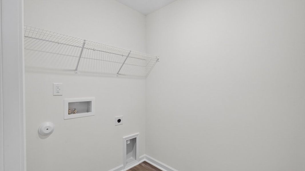 Spacious, unfurnished interior of a new home in Willow Mill, Thomasville (Image 26).