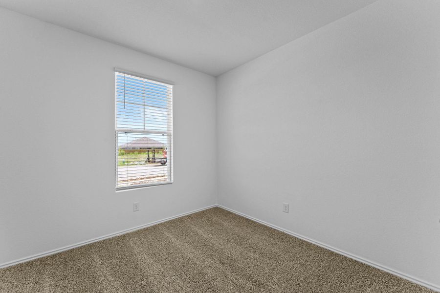 Spacious, unfurnished interior of a new home in Wayside, Uhland (Image 10).