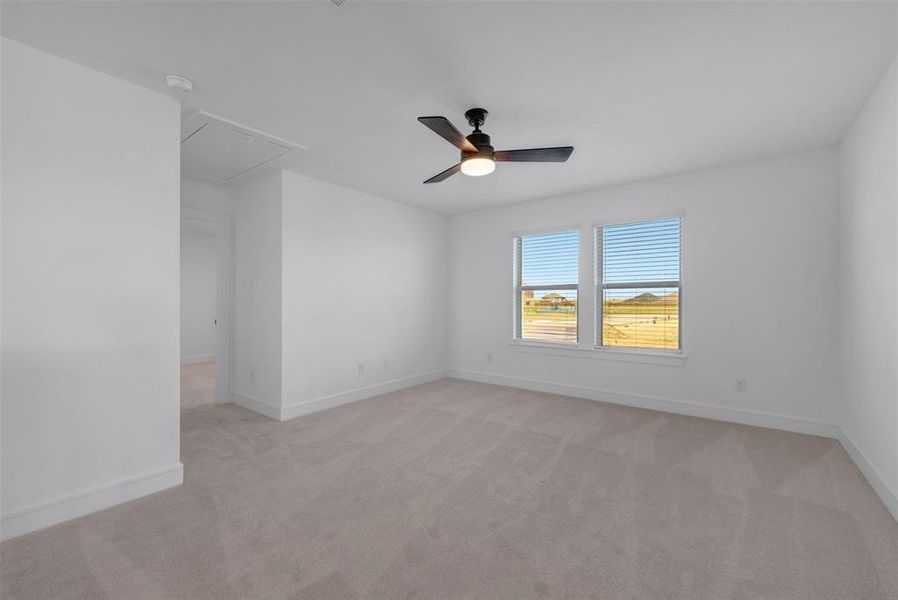 Spacious, unfurnished interior of a new home in Timberbrook, Justin (Image 19).
