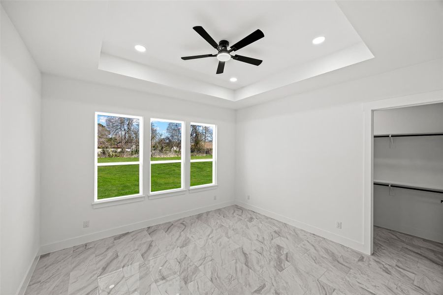 Spacious, unfurnished interior of a new home in , Dayton (Image 26).